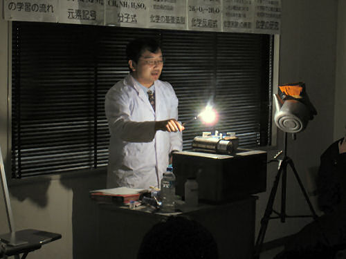 坂根弦太の出張講義・岡山理科大学附属高等学校