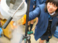 �⍪�����̏o���u�`�E���R�������Г썂���w�Z